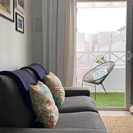 Flower Pool Apartmán *