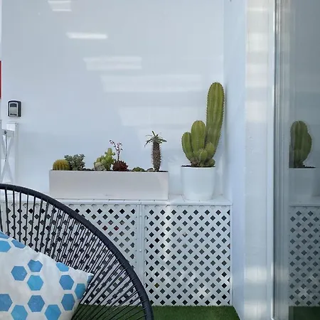 Flower Pool Apartmán