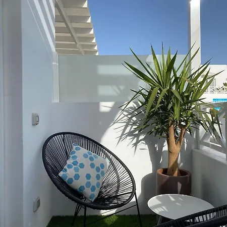 Flower Pool Apartmán *