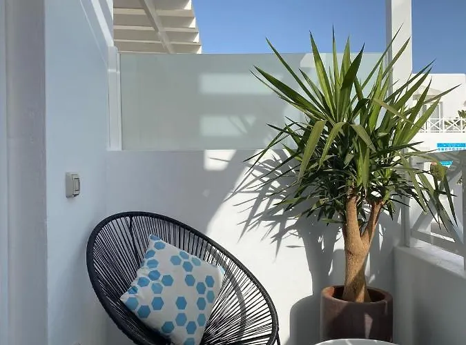 Flower Pool 公寓 *